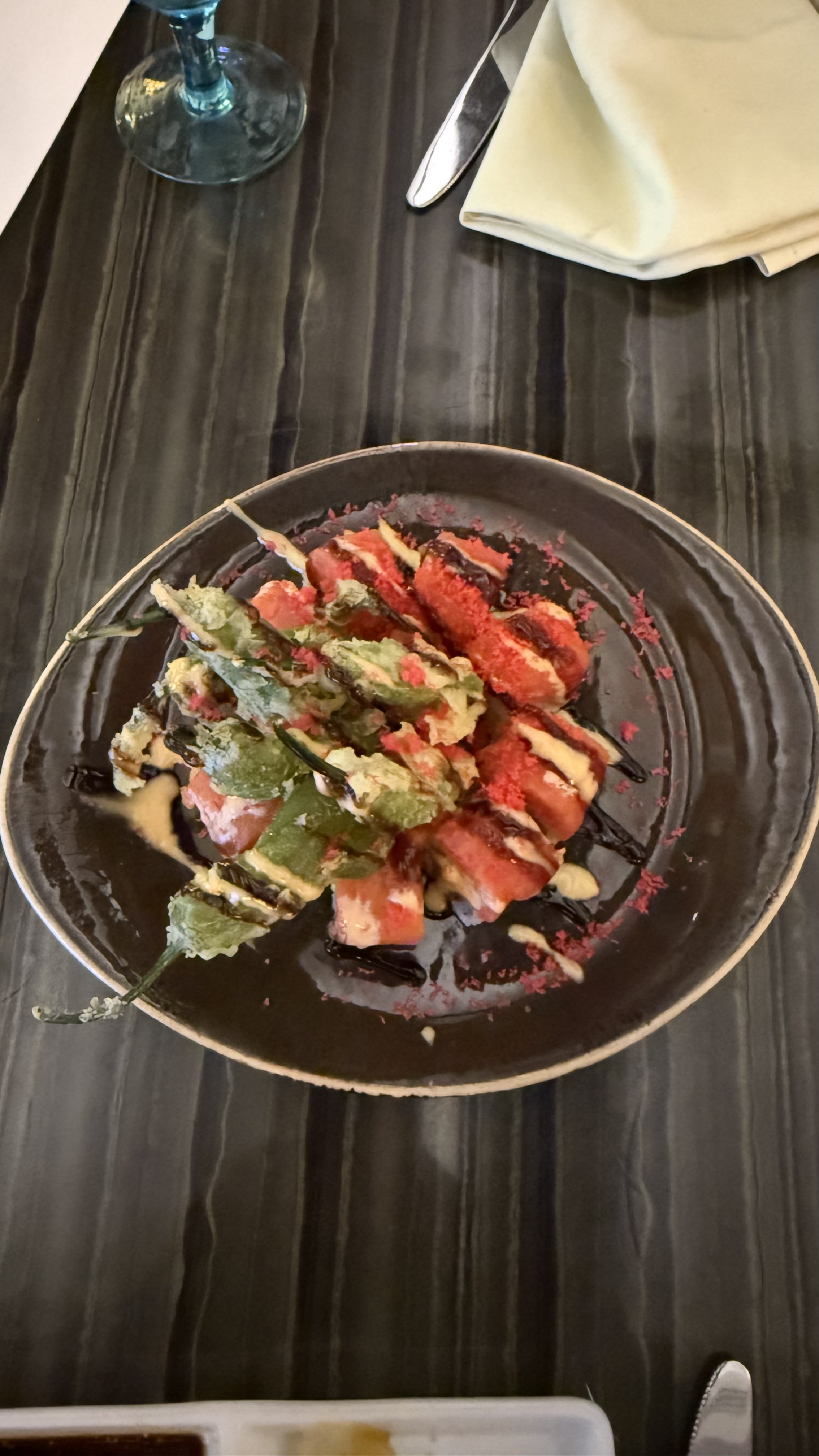 Fresh Sushi and a Great Dining Experience